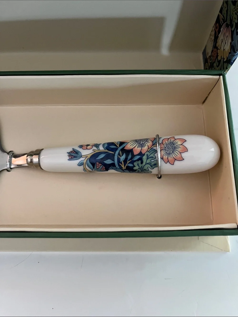 Spode Morris & Co Strawberry Thief Cake Knife
